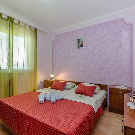 Ivana.2 Privlaka (Zadar)