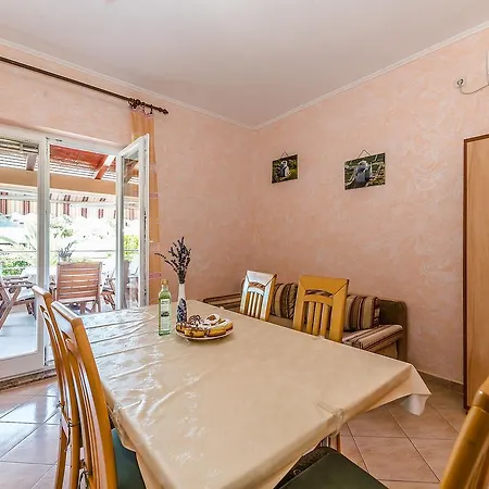 Ivana.2 Privlaka (Zadar)